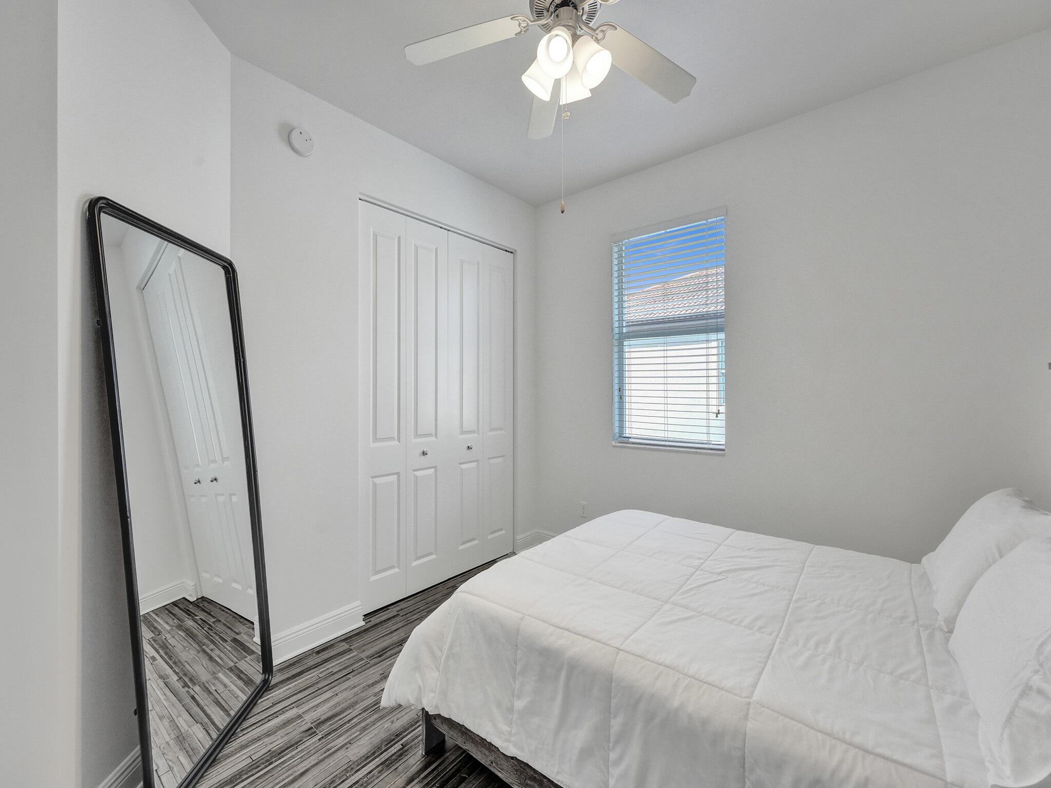 2690 N Federal Highway N 62