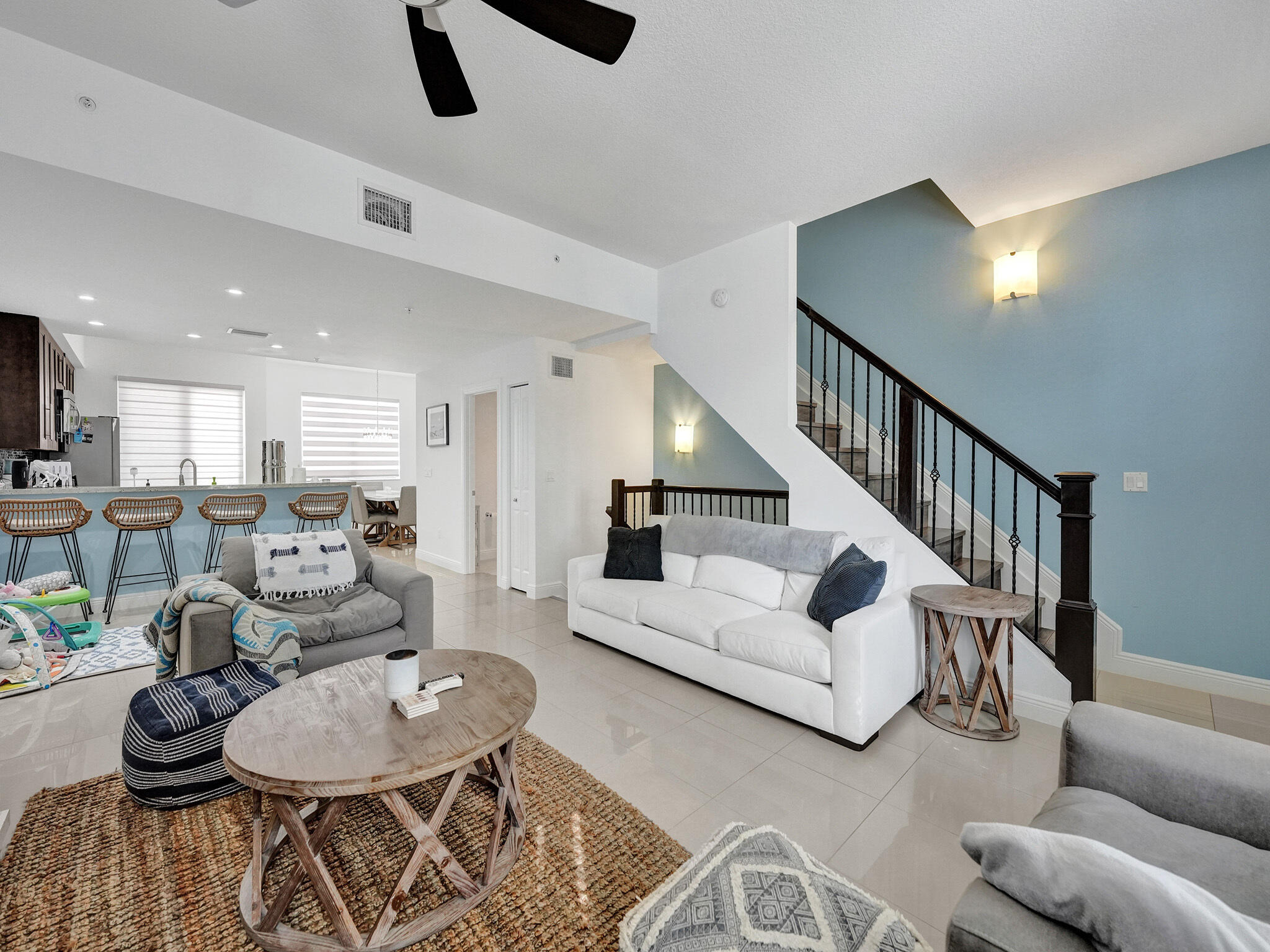 2690 N Federal Highway N 62