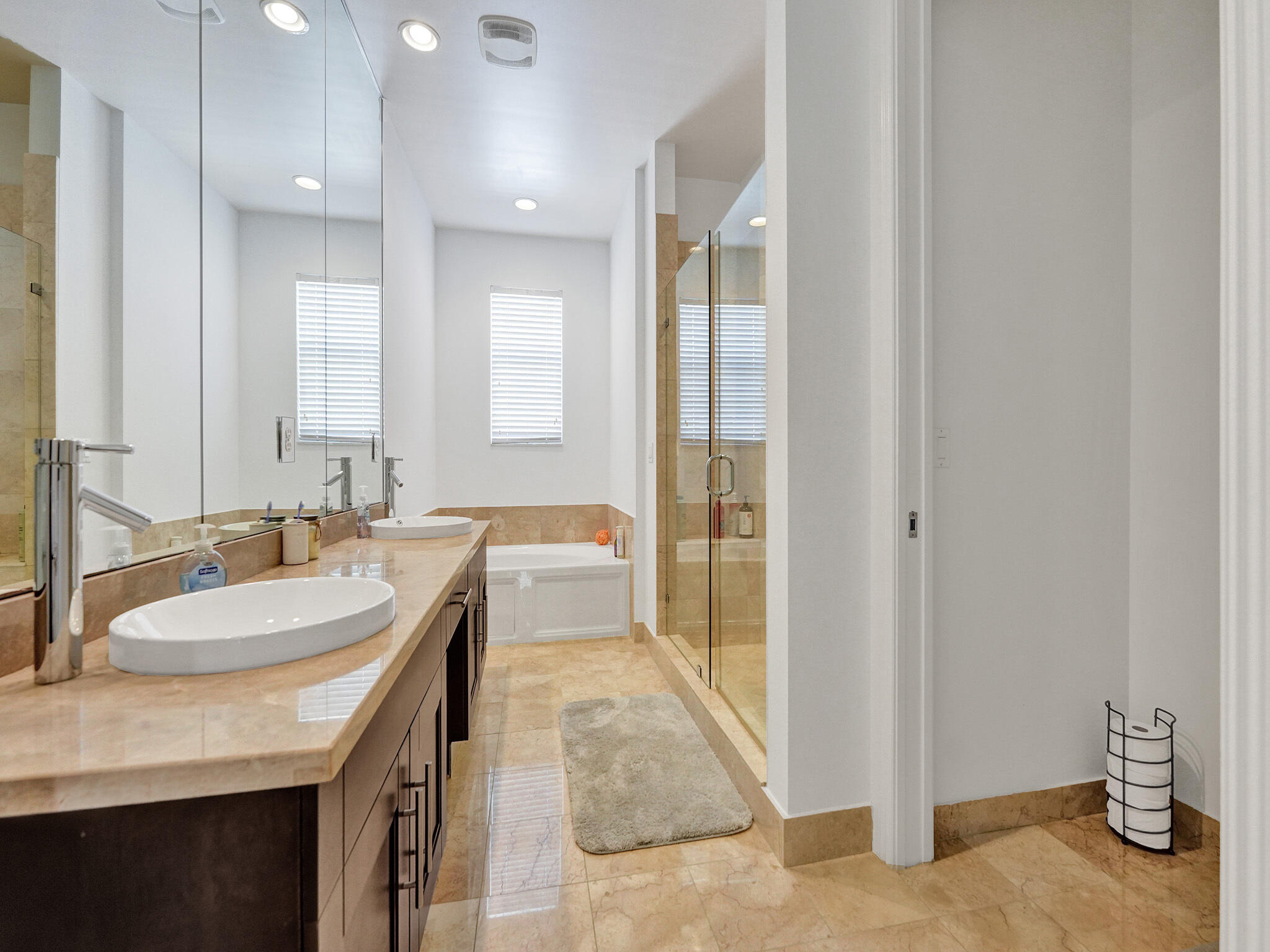 2690 N Federal Highway N 62