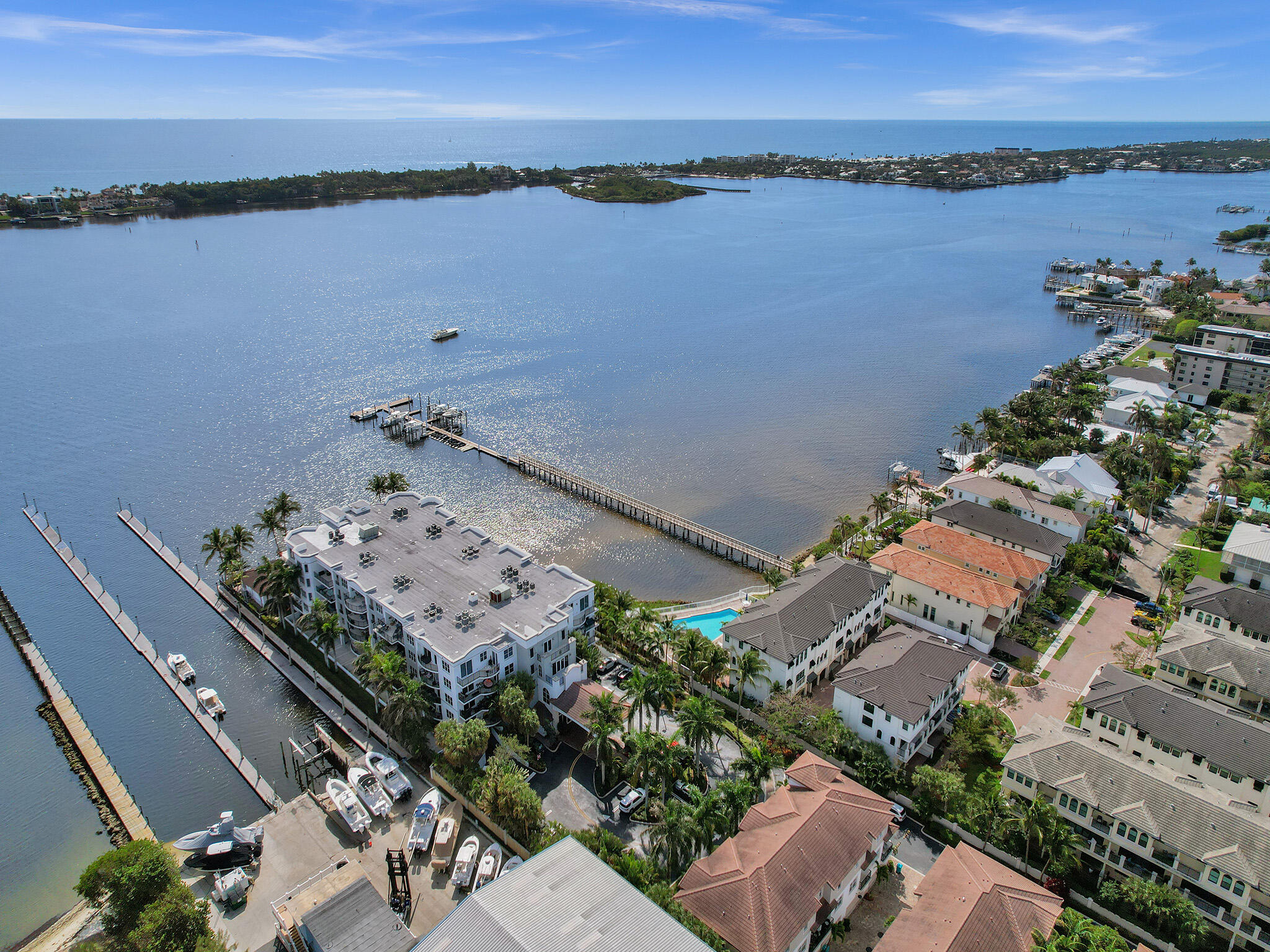 2690 N Federal Highway N 62