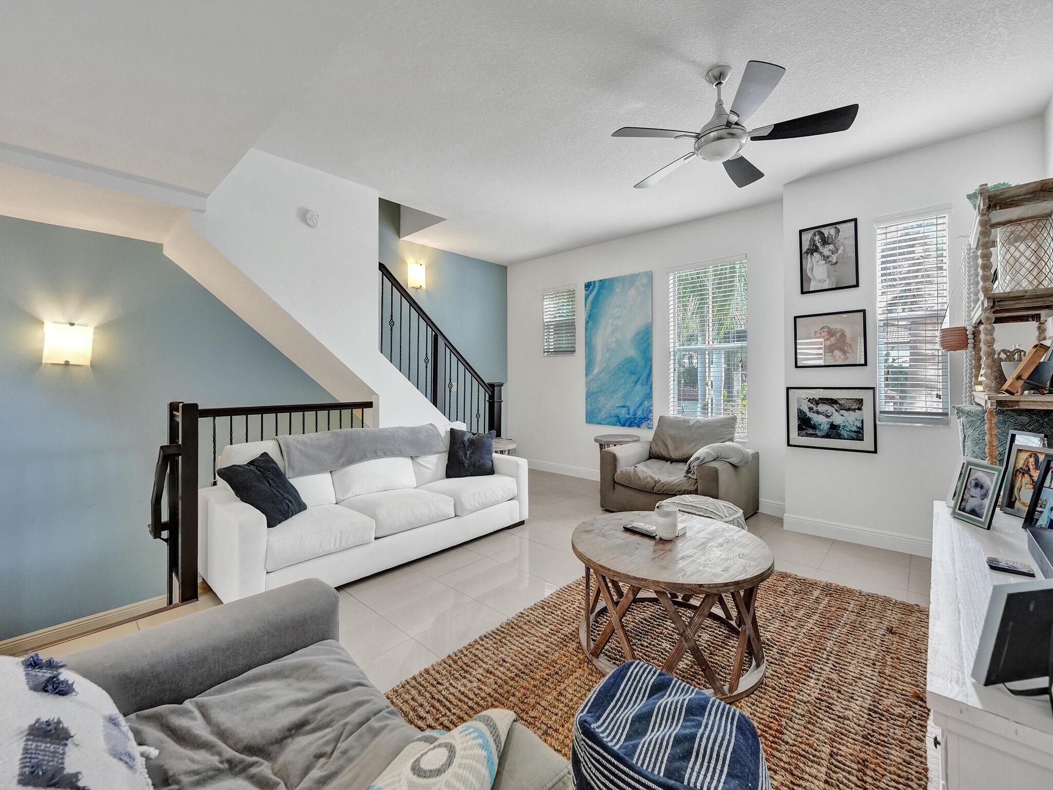 2690 N Federal Highway N 62