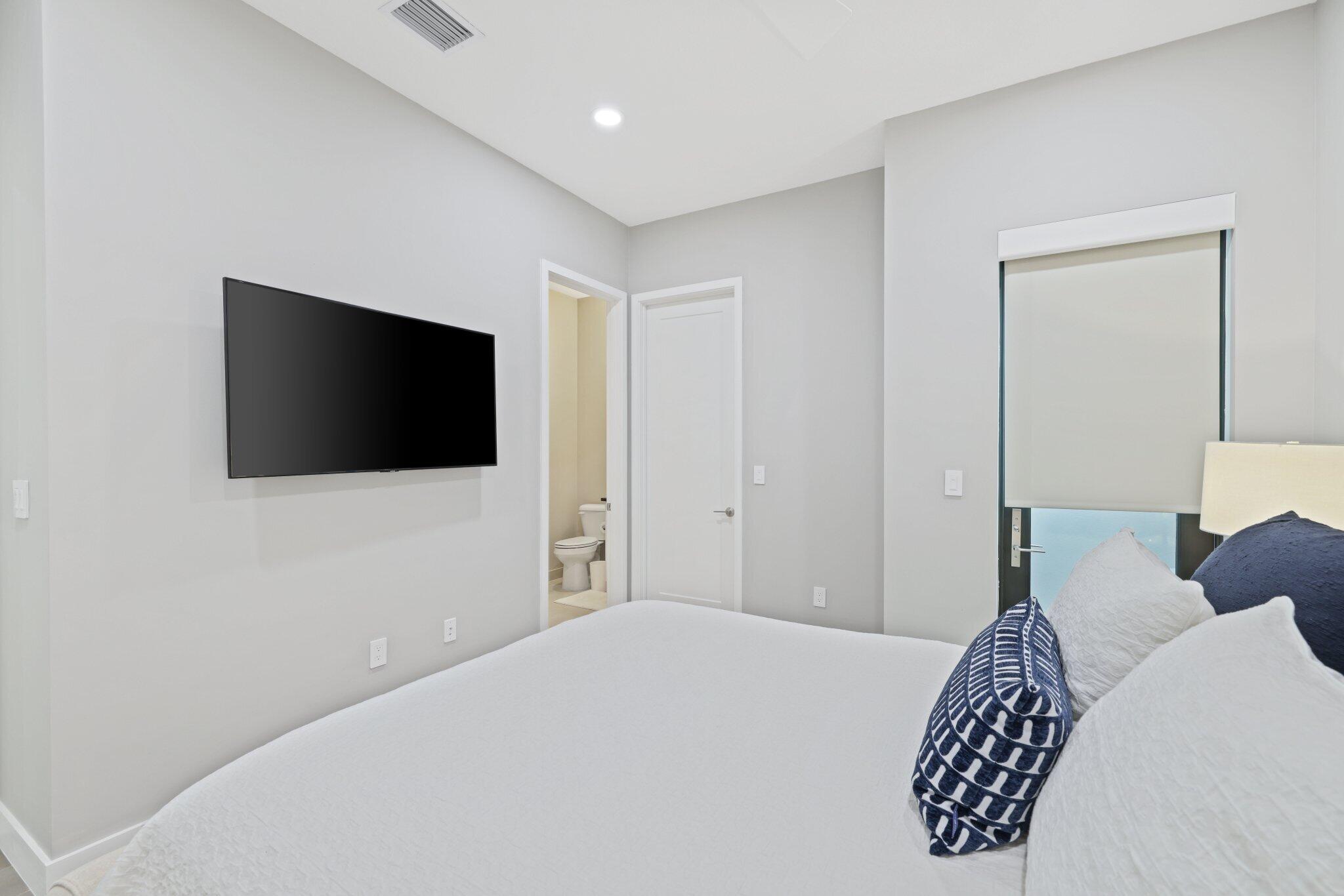 17207 Windy Pointe Lane