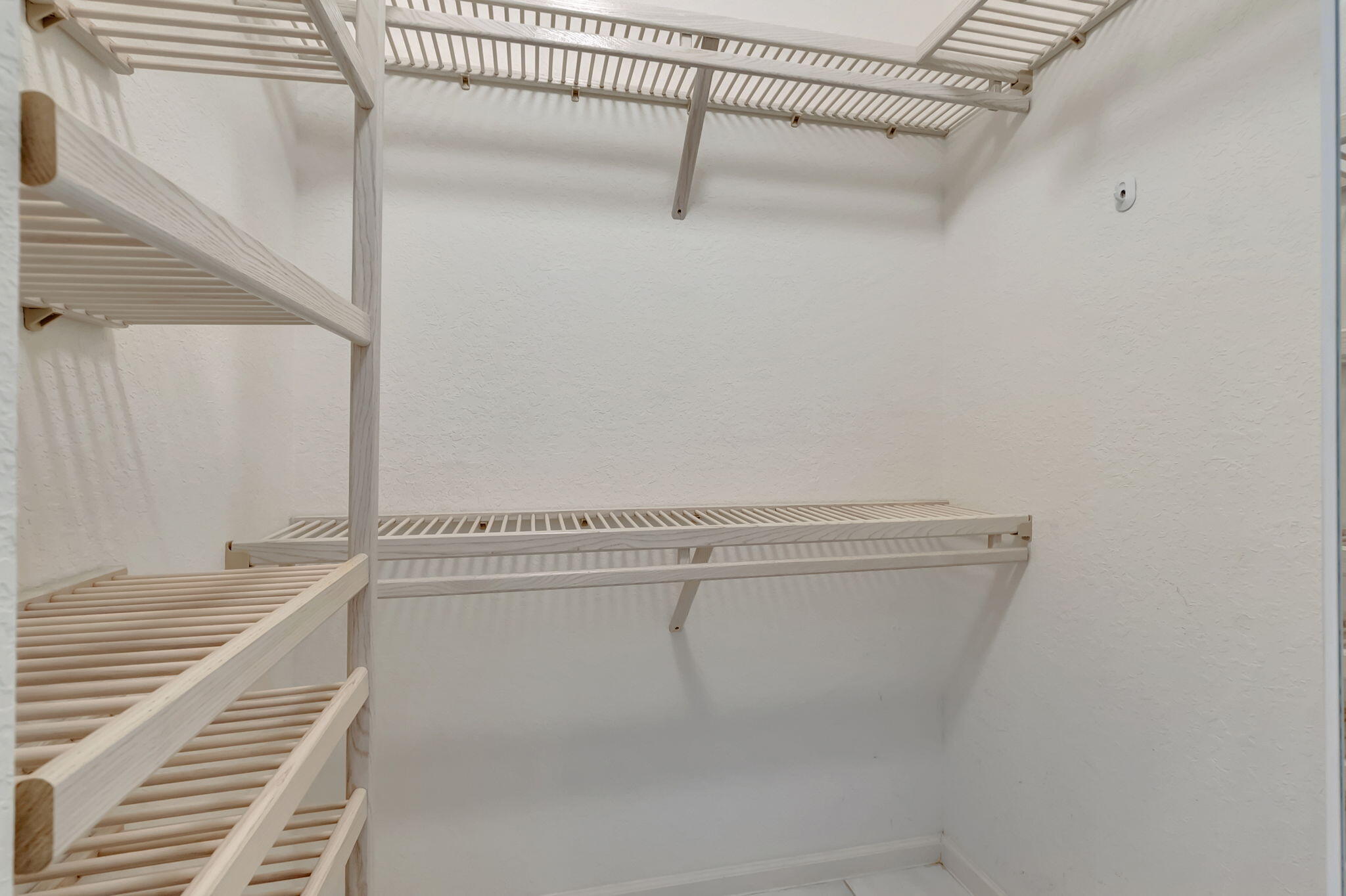 6032 Vistaview Court