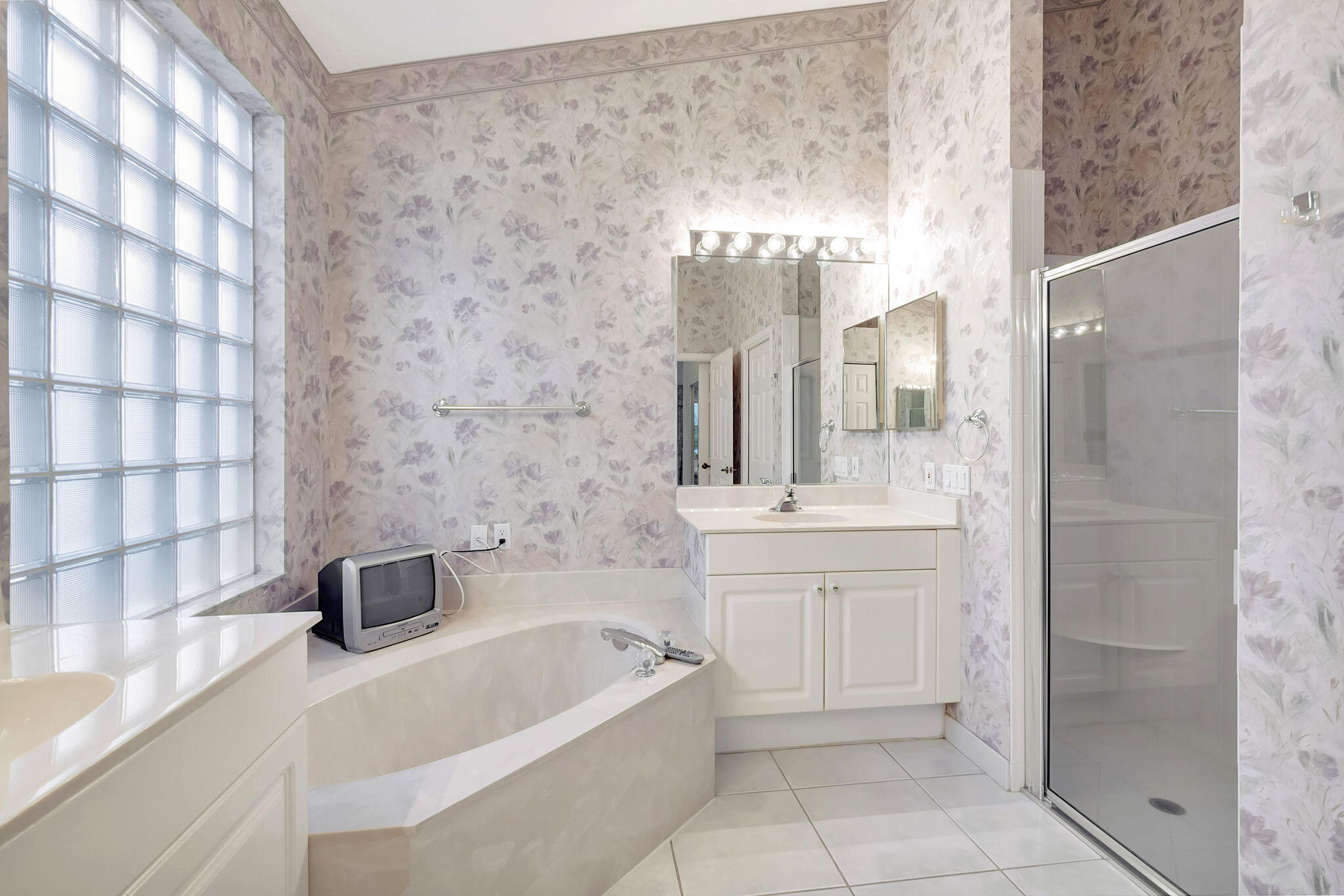 6032 Vistaview Court