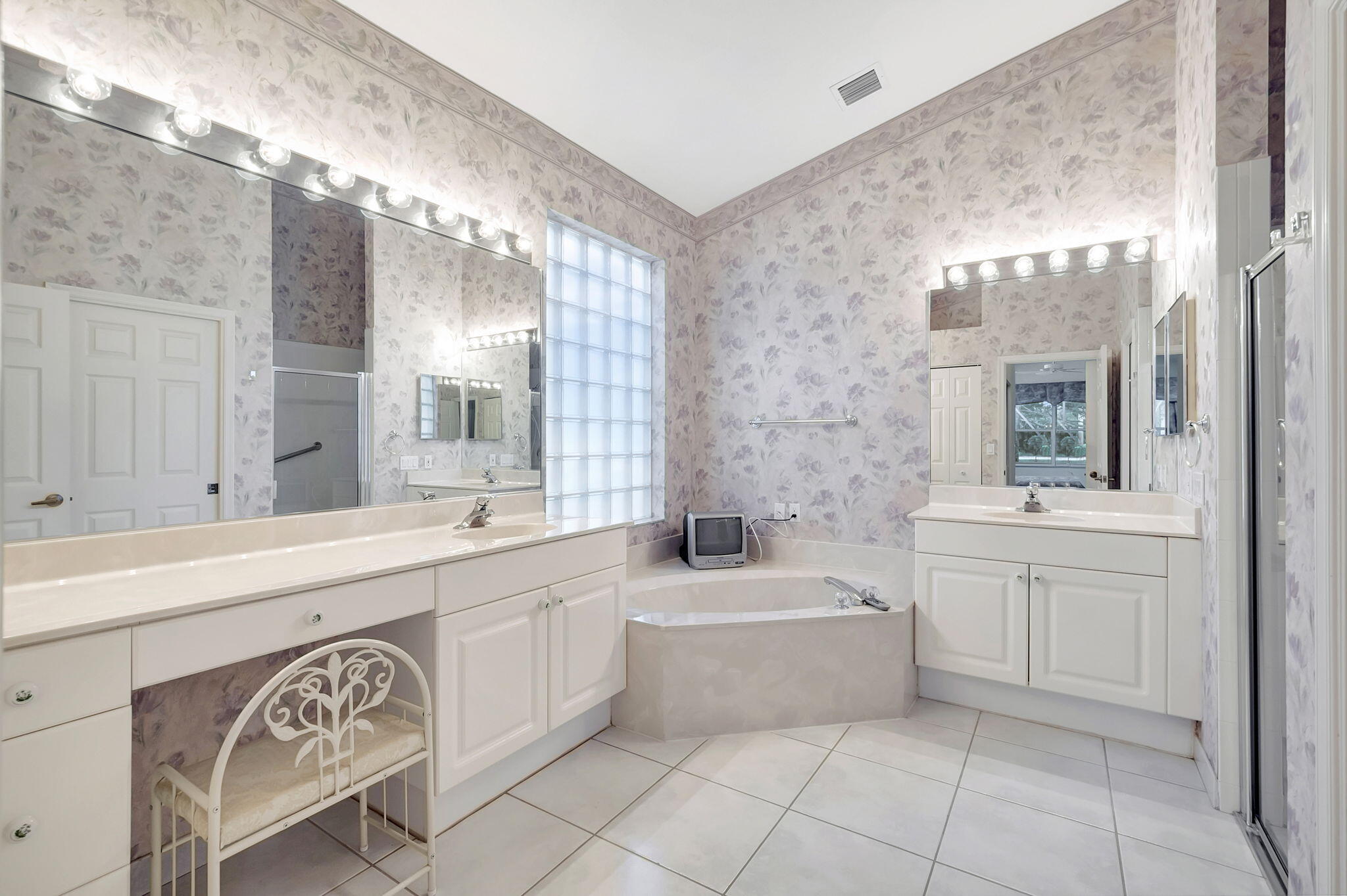 6032 Vistaview Court