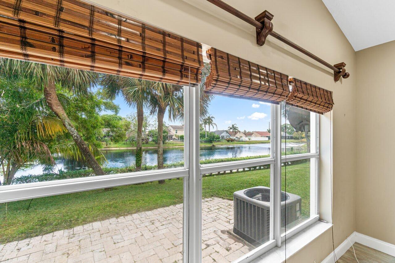 6400 Park Lake Circle