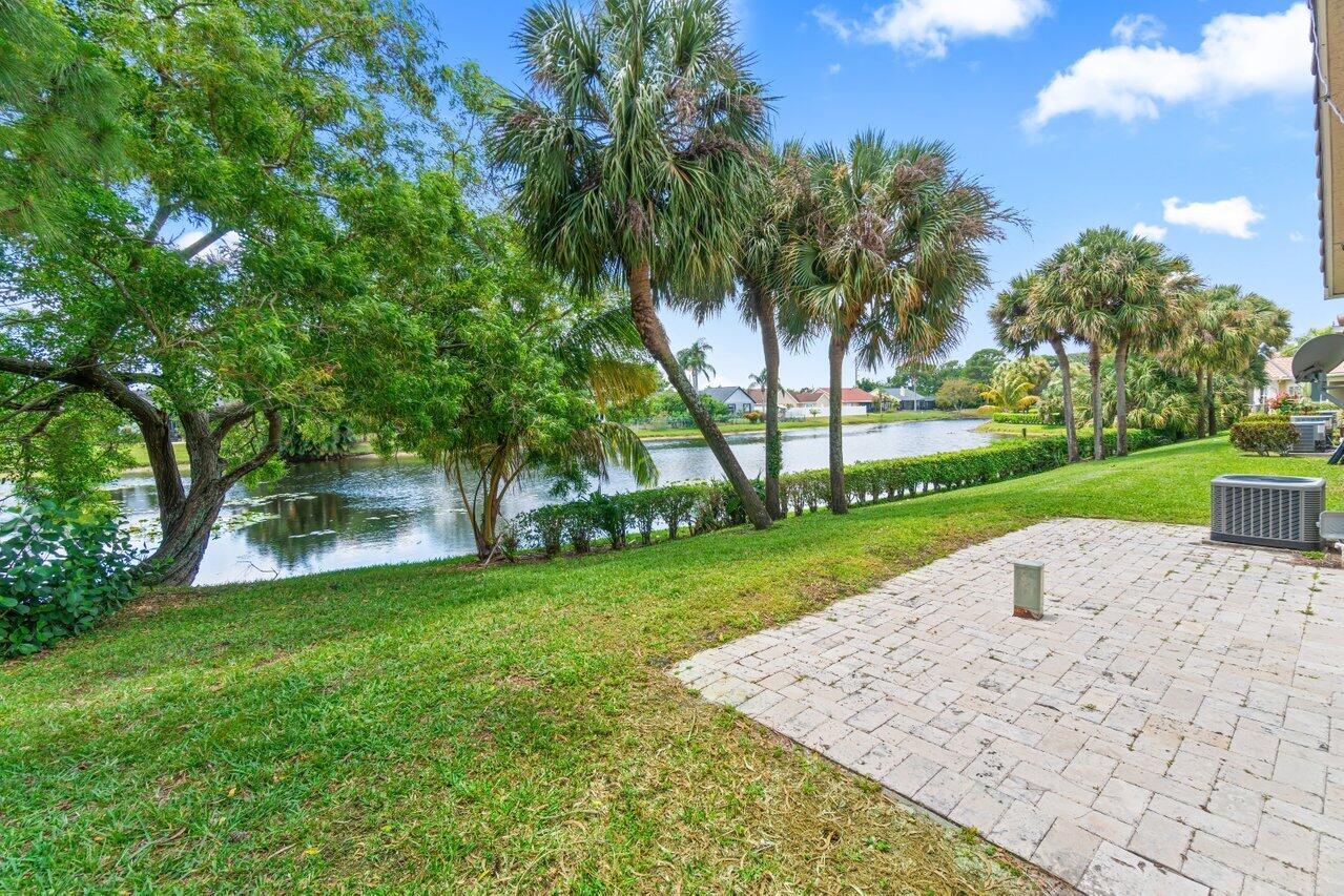 6400 Park Lake Circle