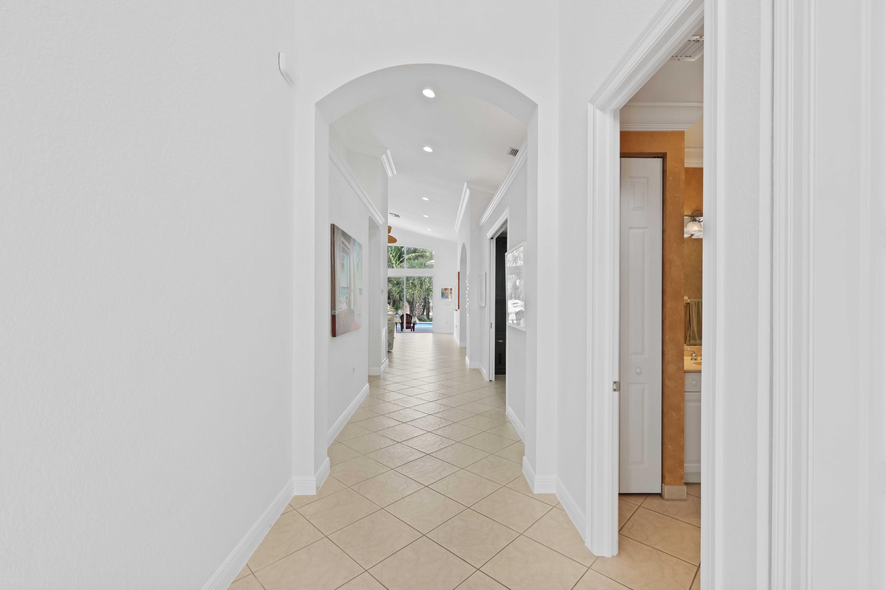 19353 Skyridge Circle