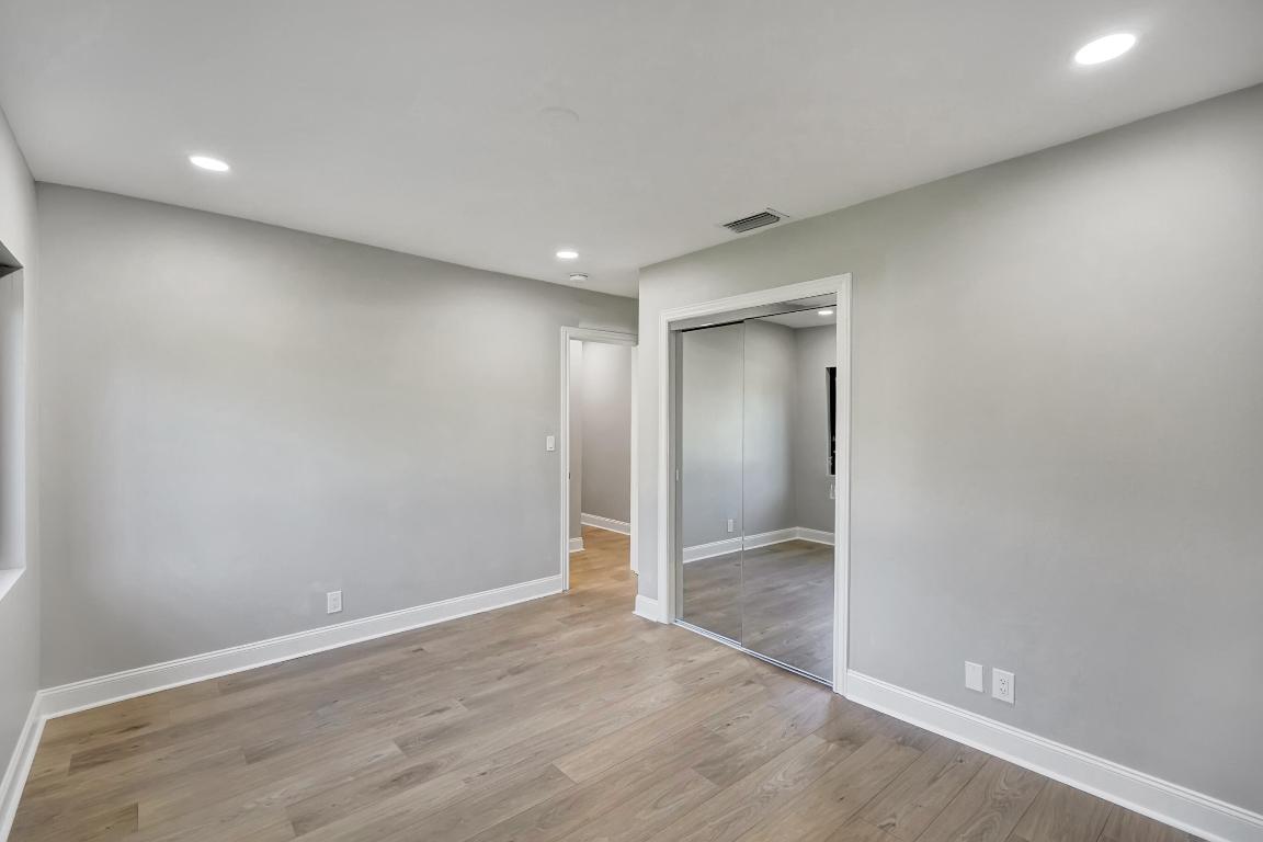 2960 NW 87th Terrace