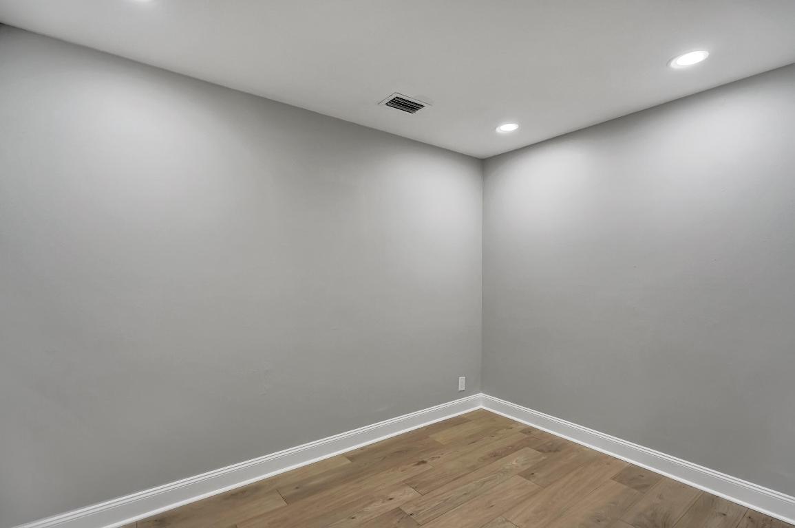 2960 NW 87th Terrace