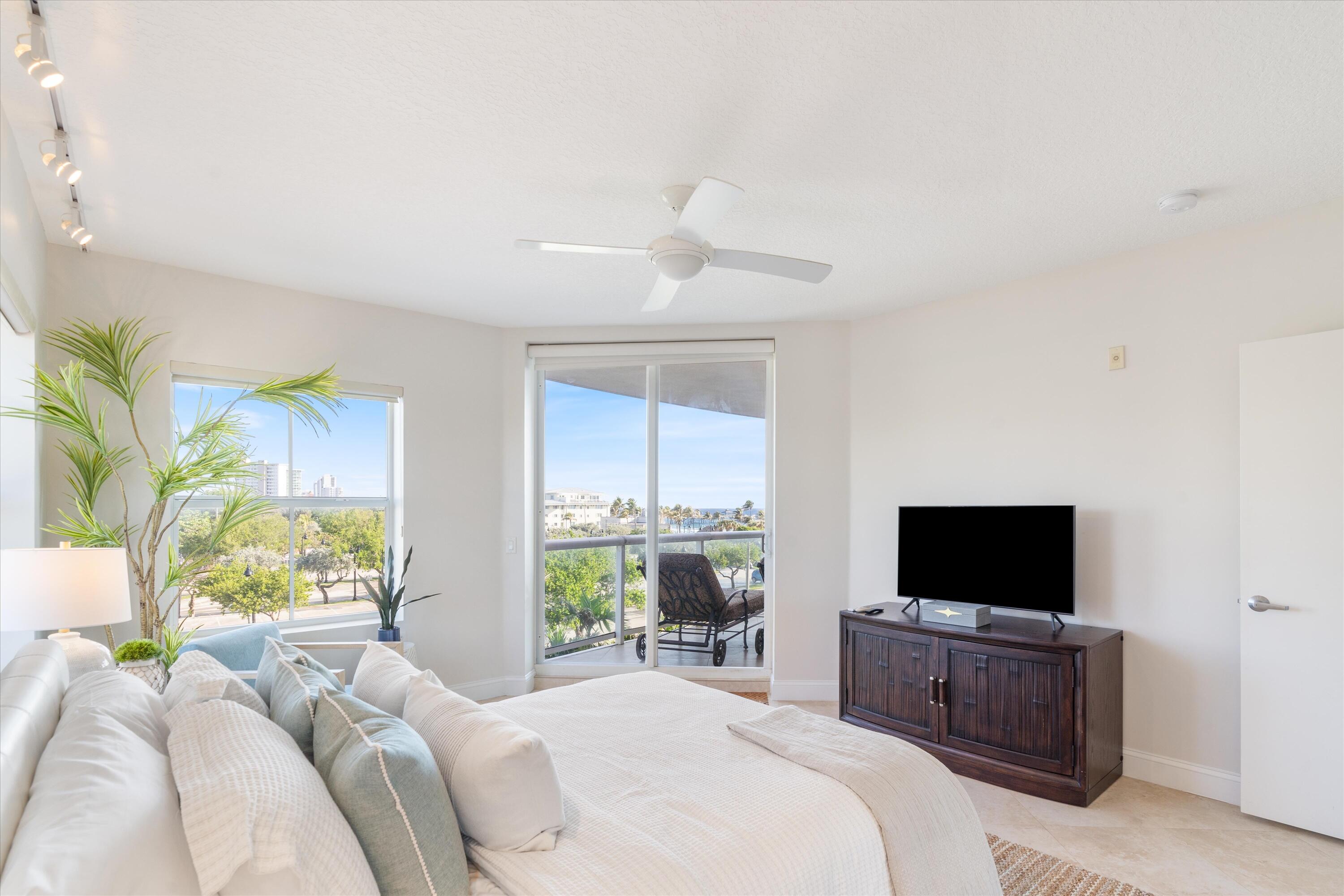 2051 SE 3rd Street 407, Deerfield Beach Unit: 407