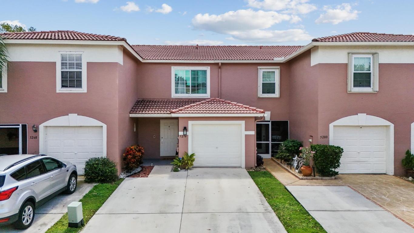 5274 Pine Meadows Road, Lake Worth