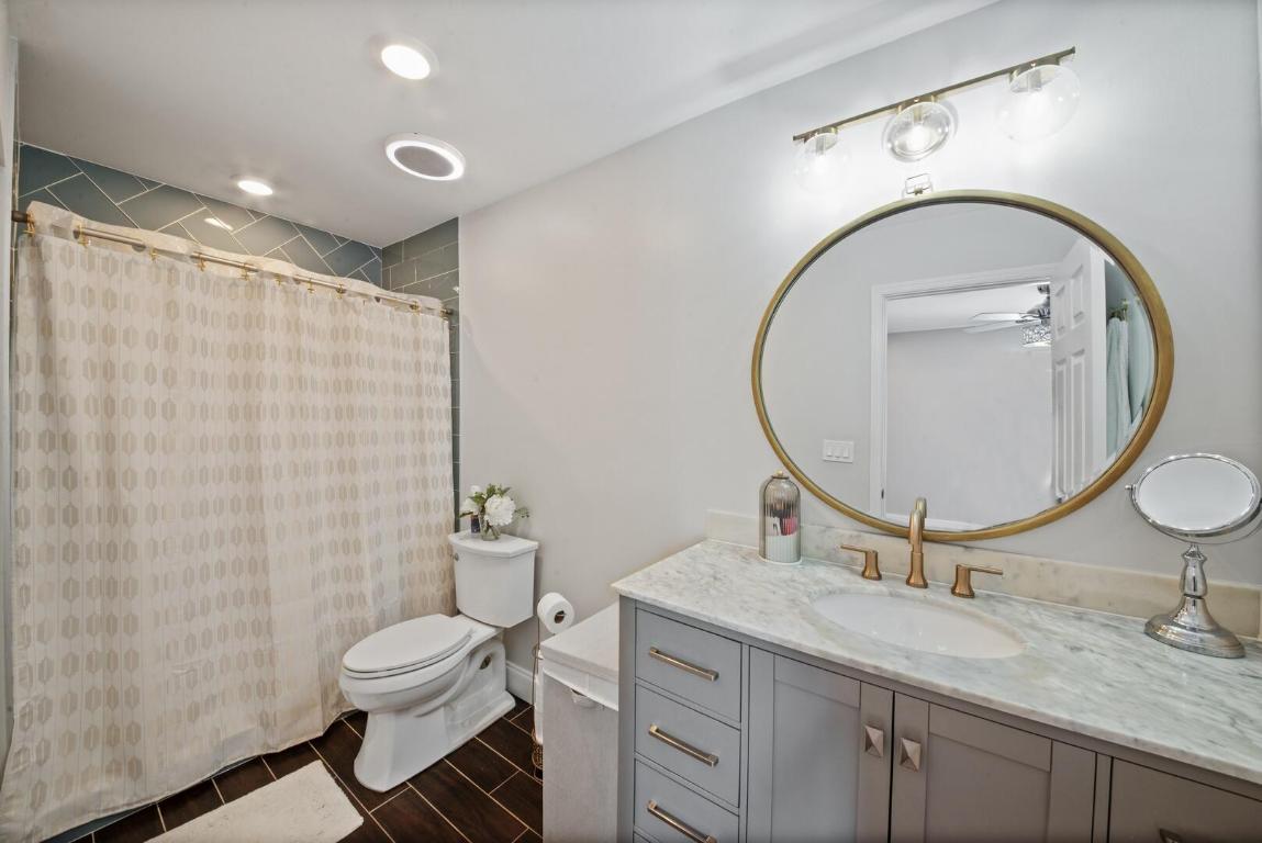 5274 Pine Meadows Road, Lake Worth