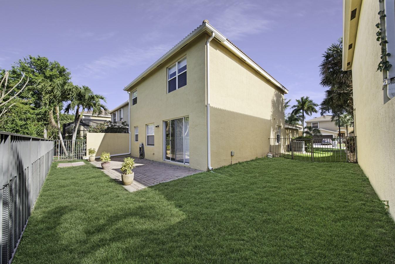 10196 White Water Lily Way, Boynton Beach