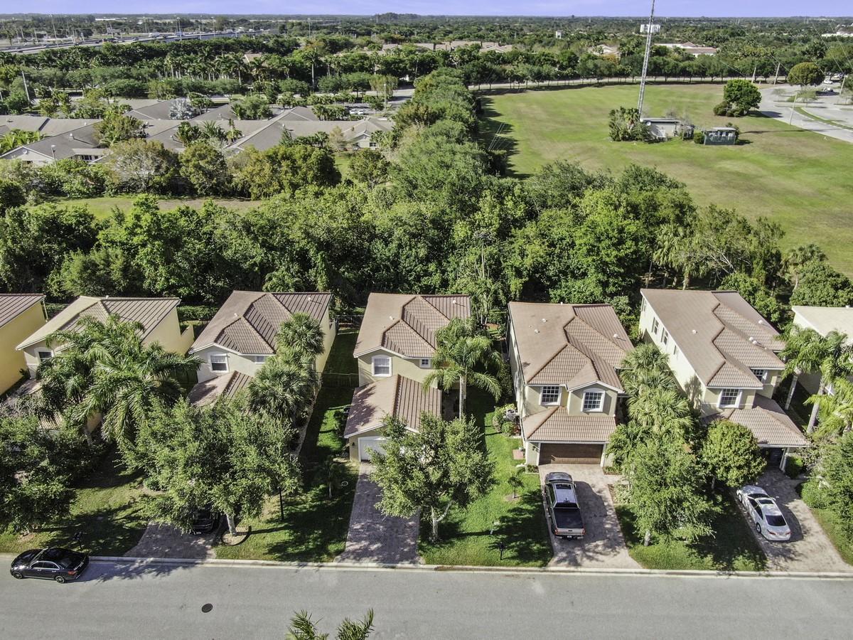 10196 White Water Lily Way, Boynton Beach