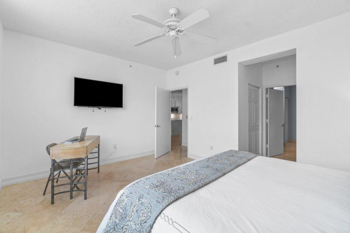 3606 S Ocean Boulevard 104, Highland Beach Unit: 104