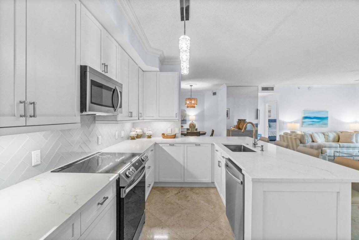 3606 S Ocean Boulevard 104, Highland Beach Unit: 104