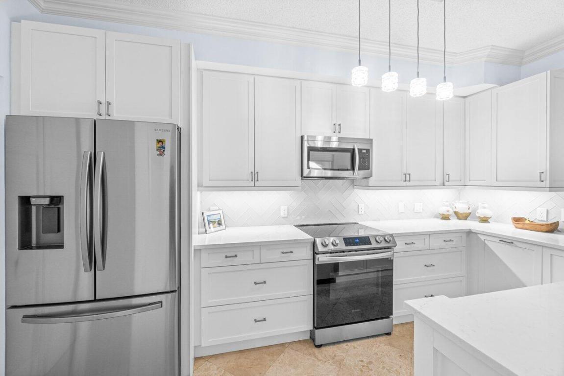 3606 S Ocean Boulevard 104, Highland Beach Unit: 104