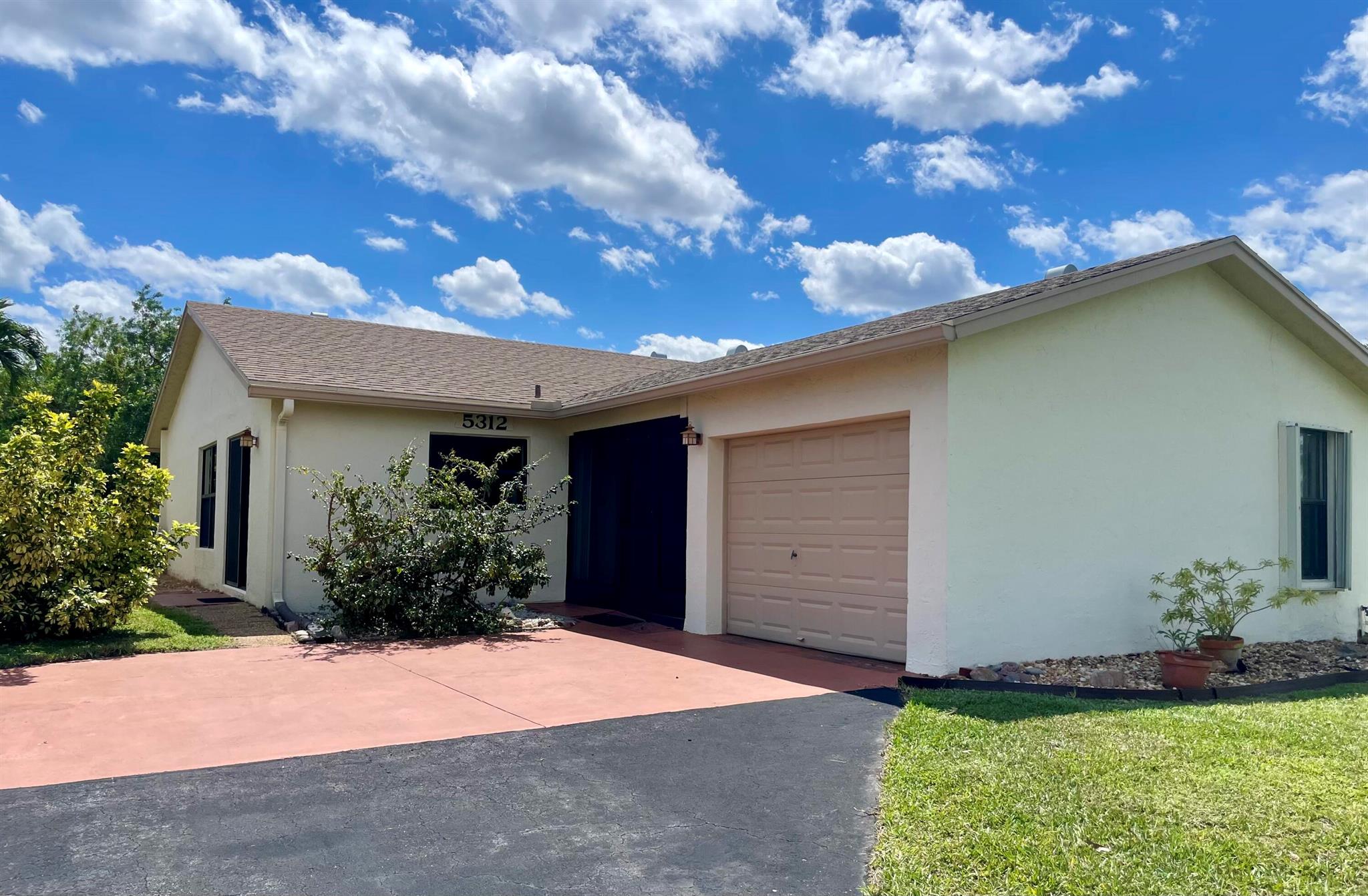 5312 Minto Road