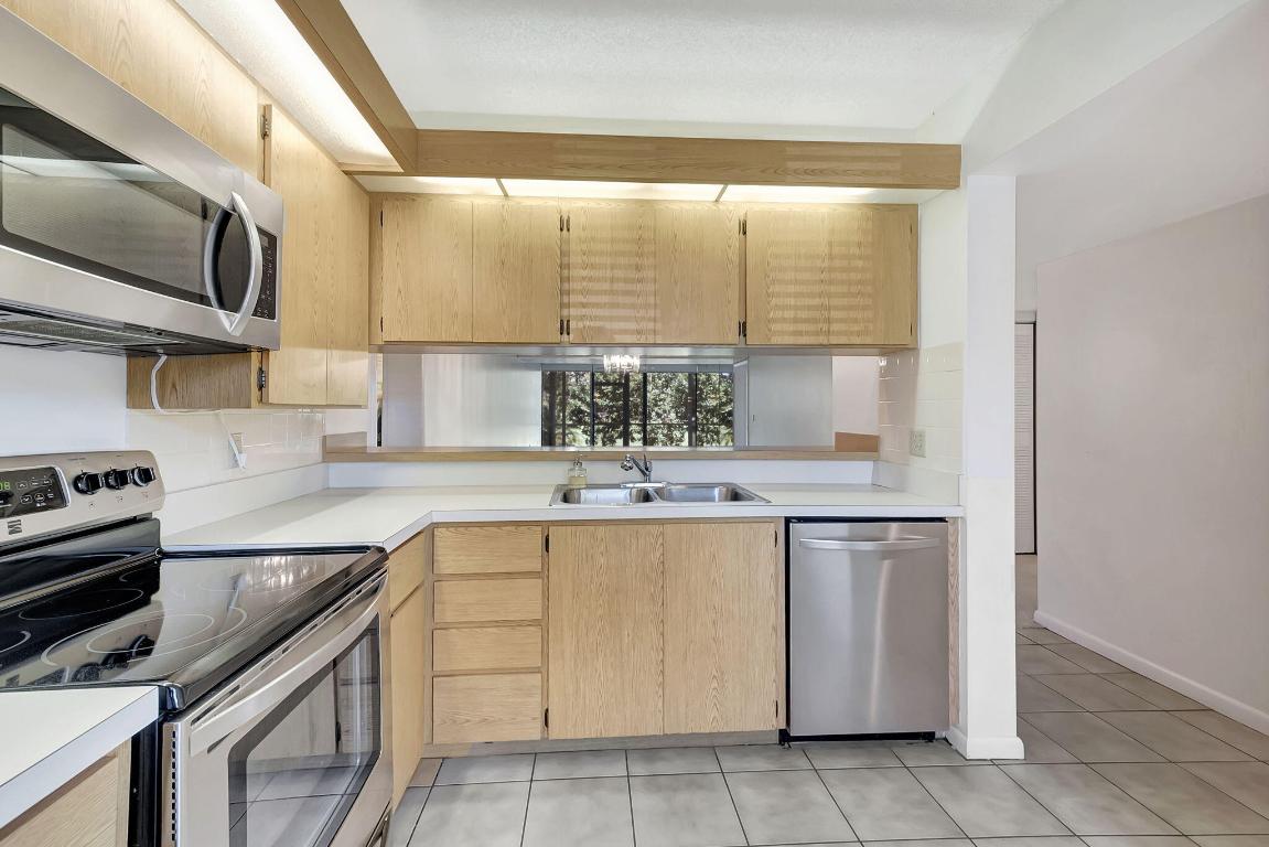 6145 Balboa Circle 102, Boca Raton Unit: 102