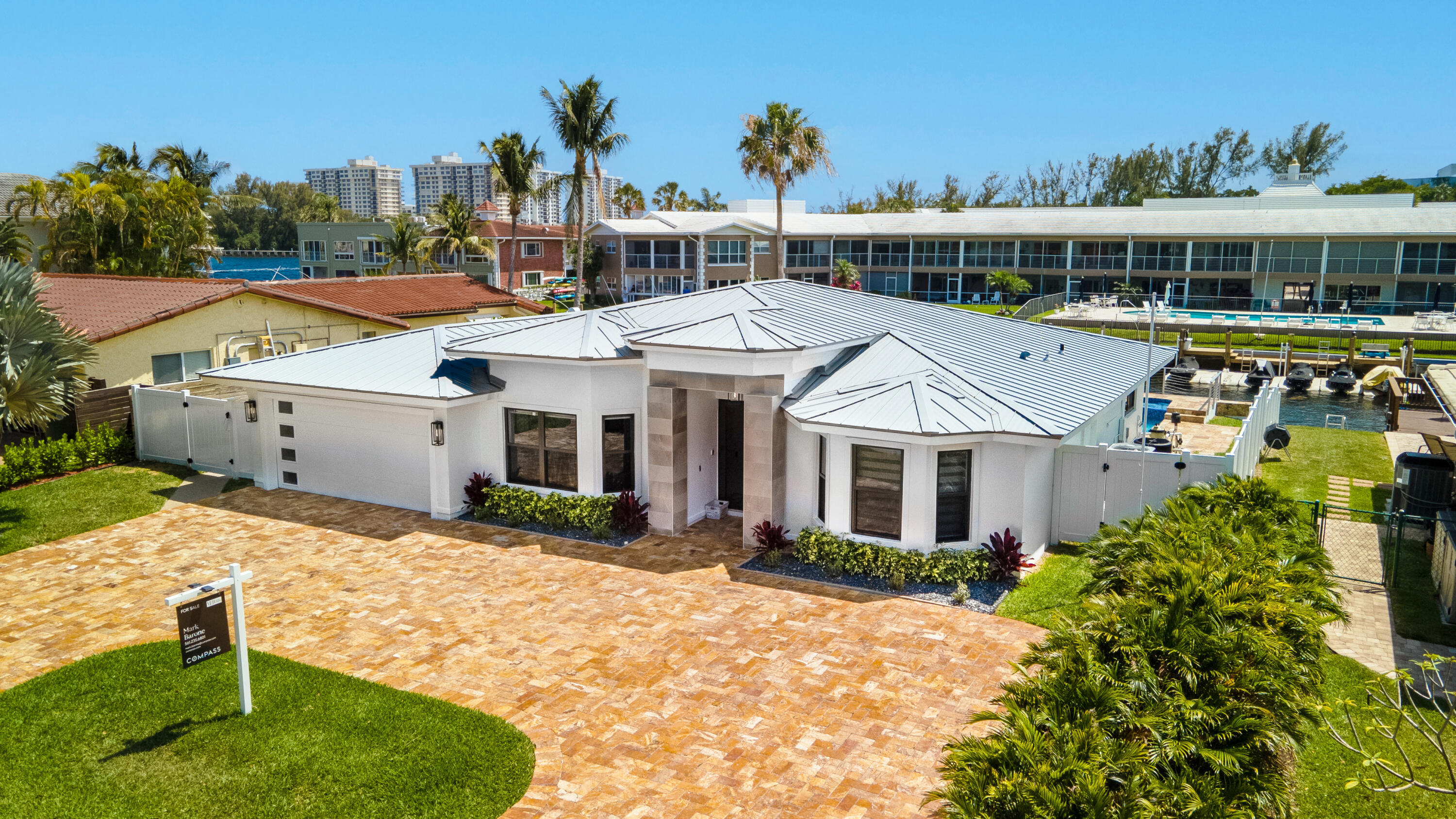 680 NE Harbour Drive