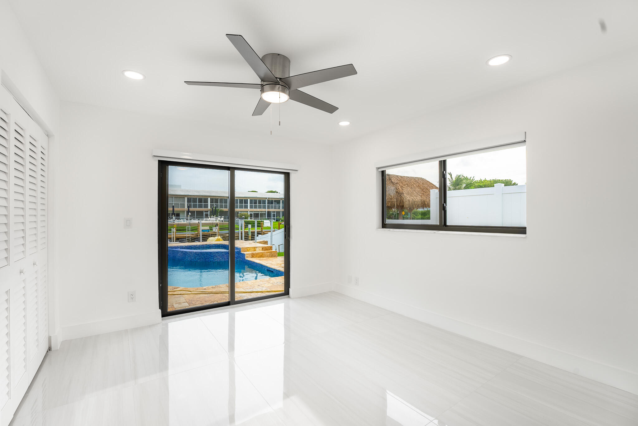 680 NE Harbour Drive