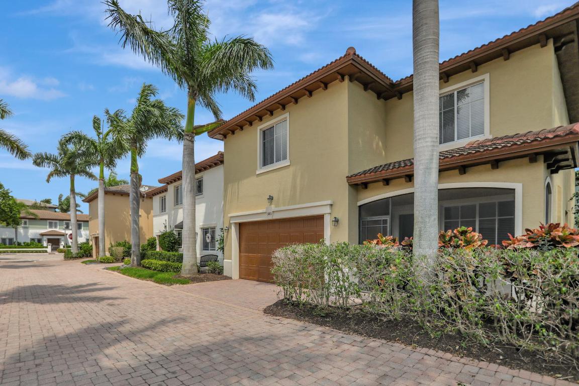 580 NW Browning Way, Boca Raton