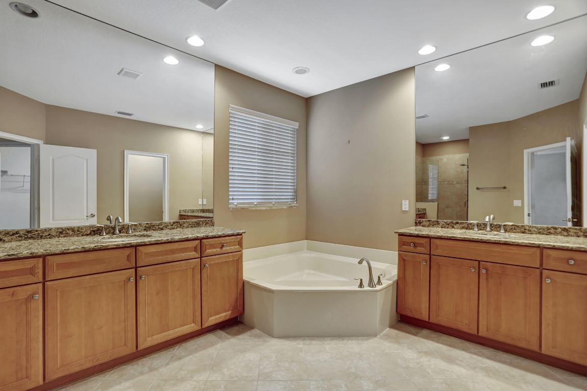 580 NW Browning Way, Boca Raton