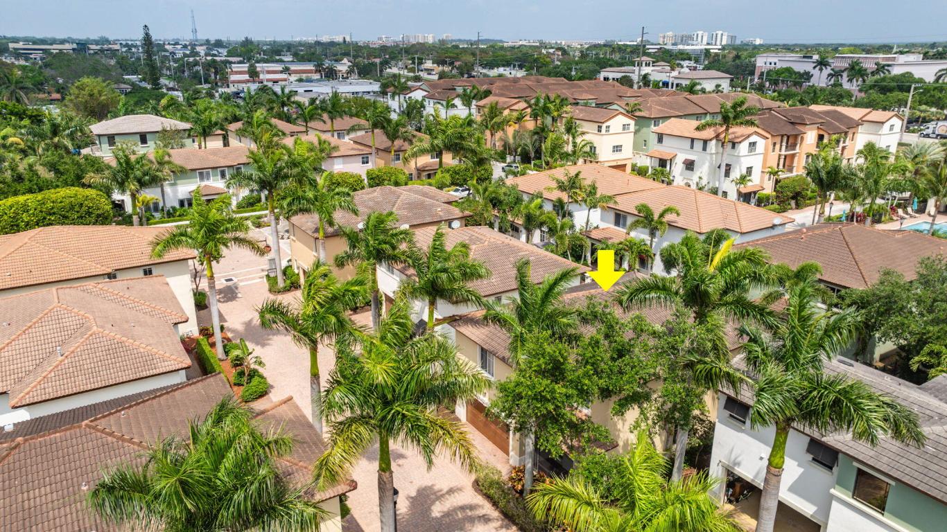 580 NW Browning Way, Boca Raton