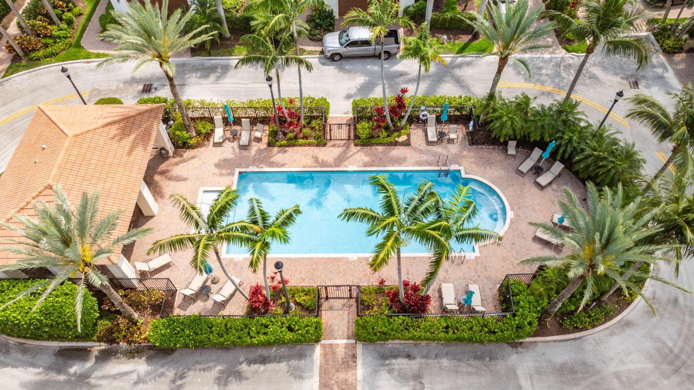 580 NW Browning Way, Boca Raton