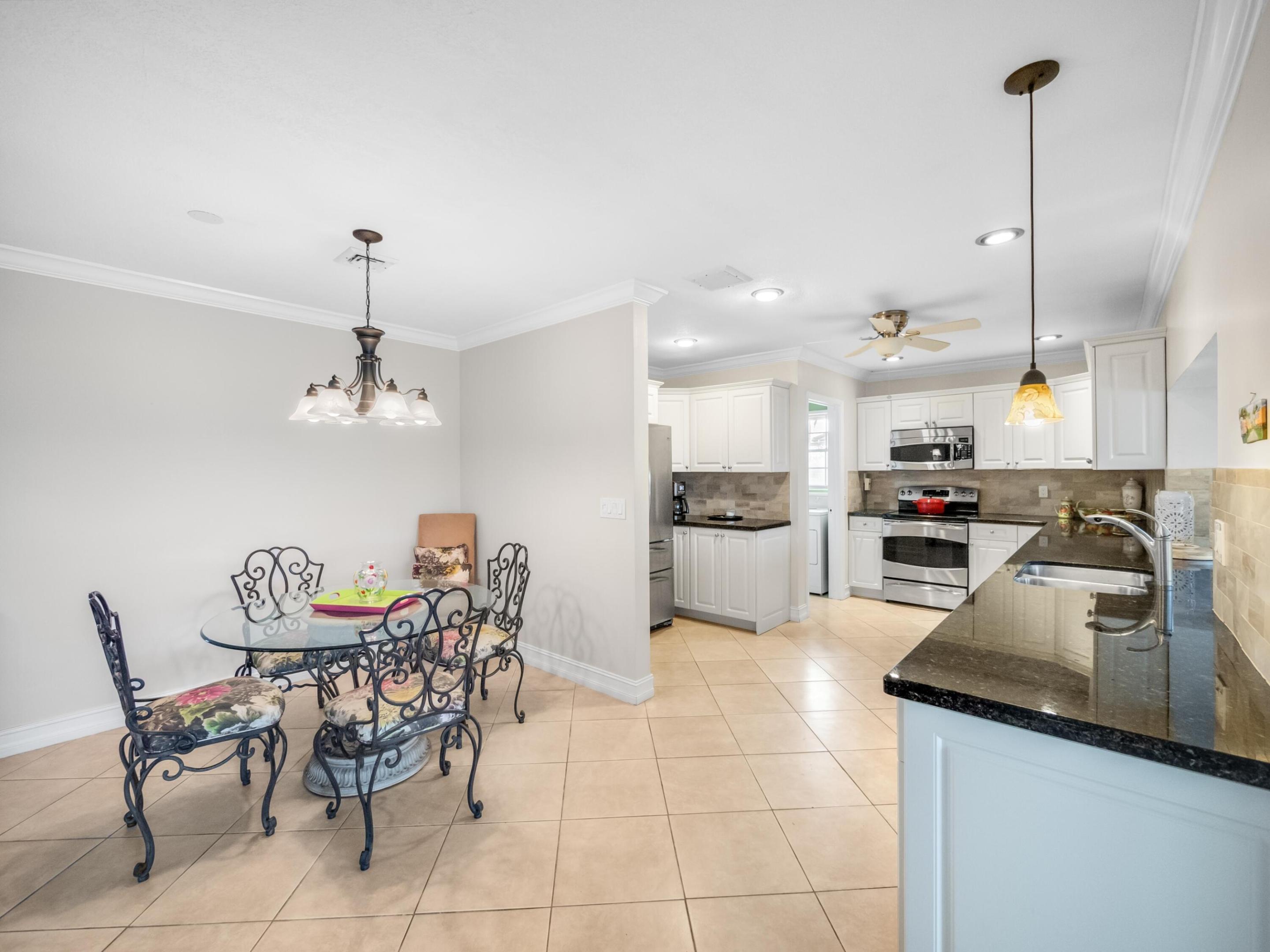 133 Clubhouse Boulevard, Atlantis