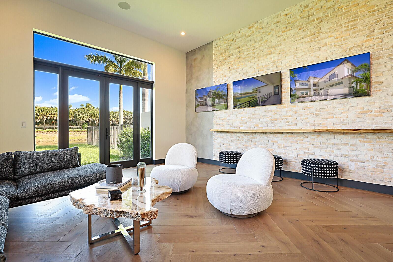 9119 Benedetta Place