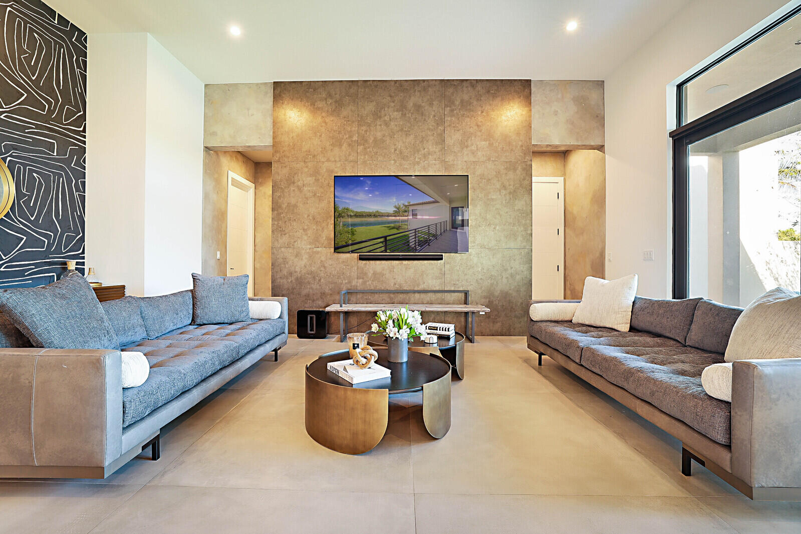 9119 Benedetta Place