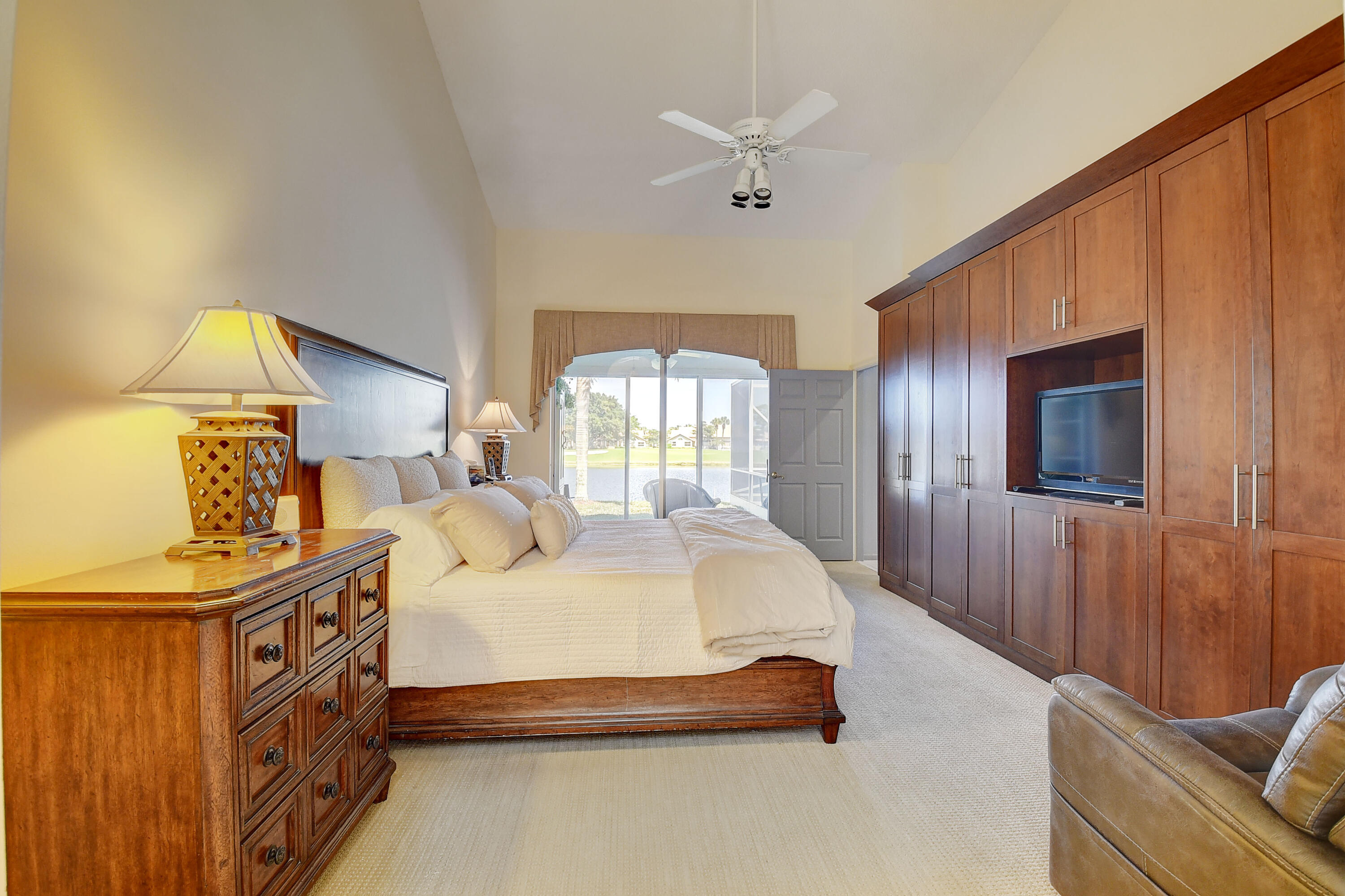 8198 Horseshoe Bay Road