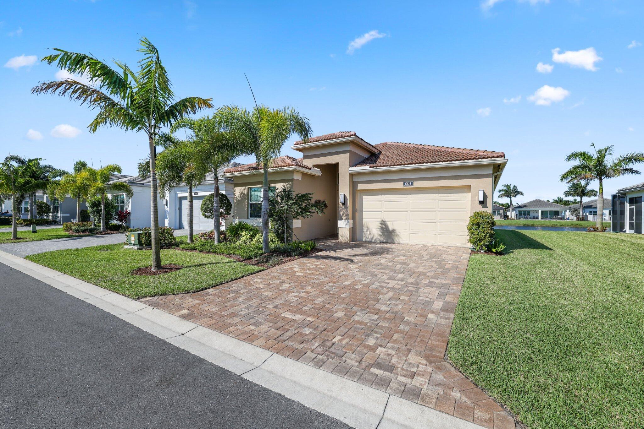 12633 Vincenza Way