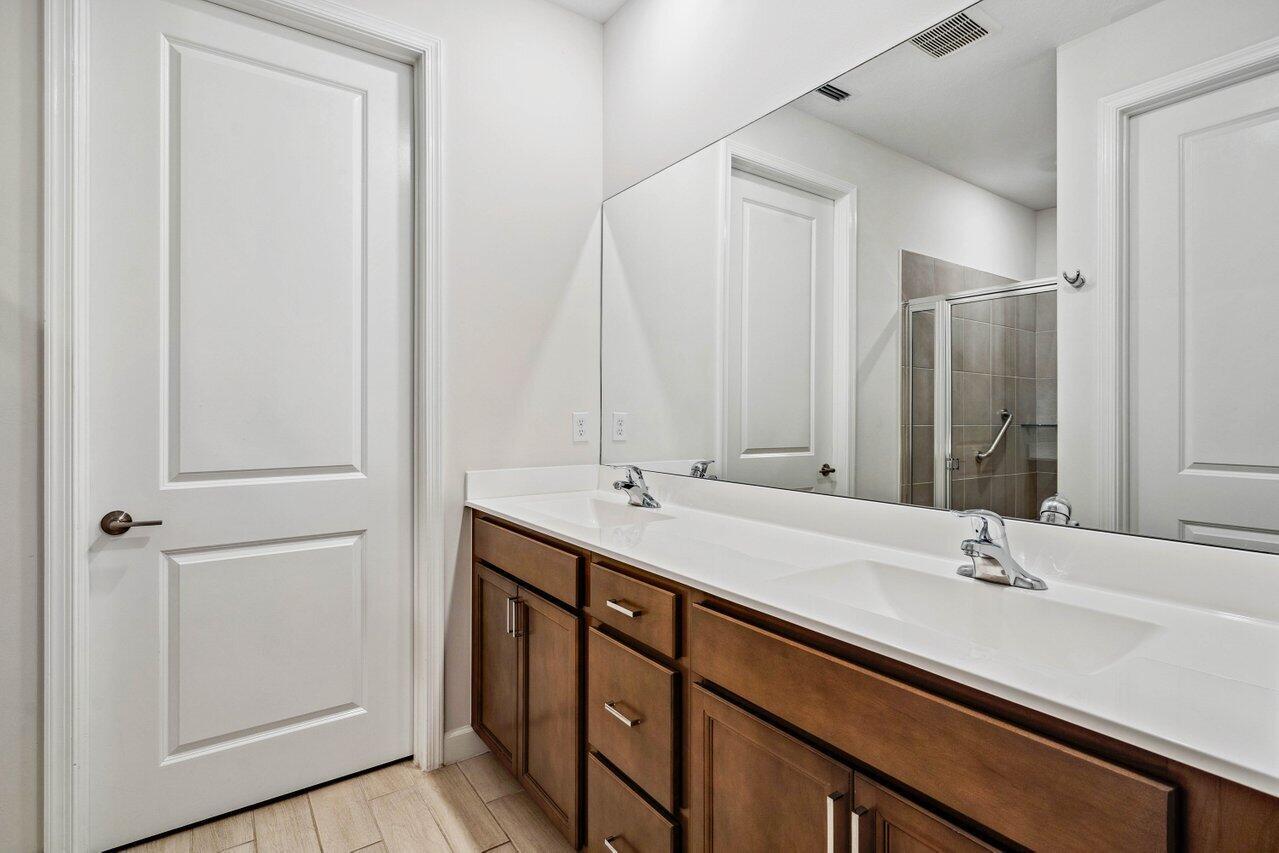 14582 Three Ponds Trail