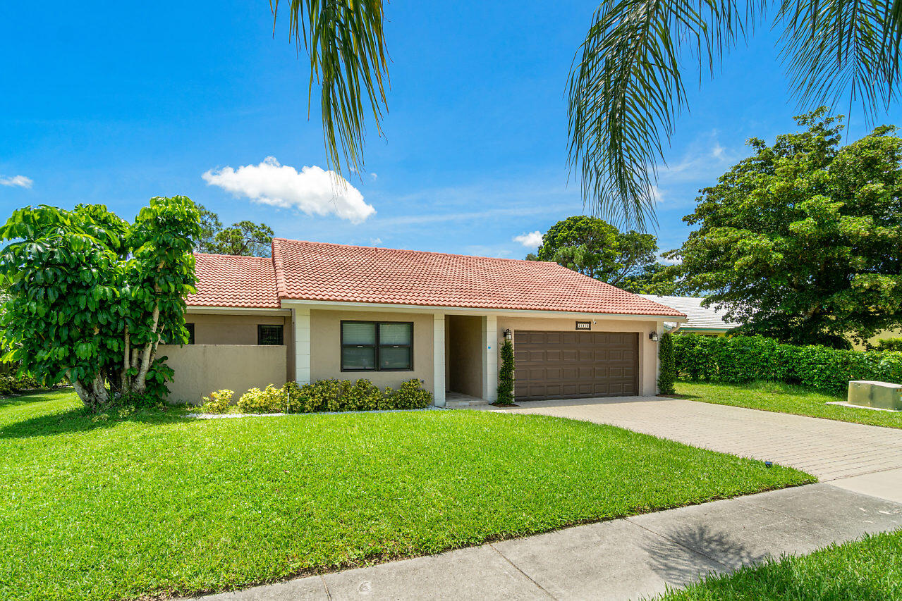 21110 White Oak Avenue, Boca Raton