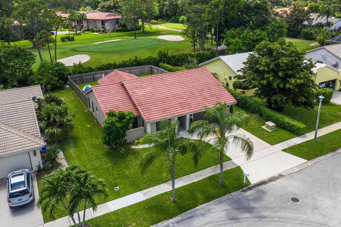 21110 White Oak Avenue, Boca Raton