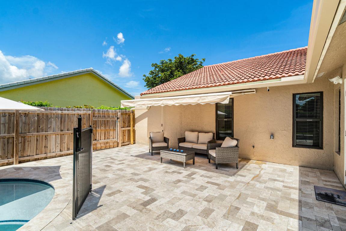 21110 White Oak Avenue, Boca Raton