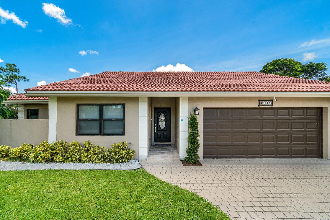 21110 White Oak Avenue, Boca Raton