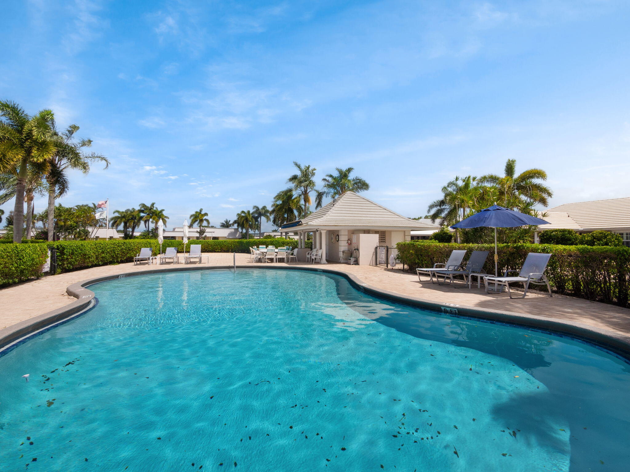 379 Villa Drive S, Atlantis