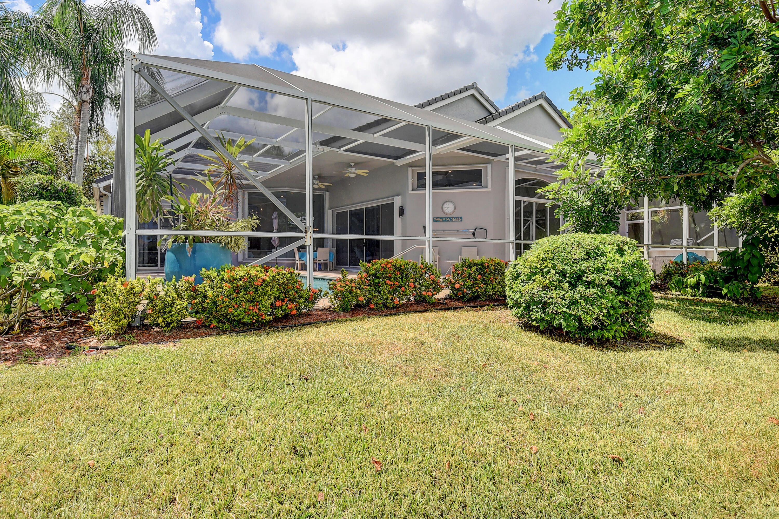 7831 Bridlington Drive