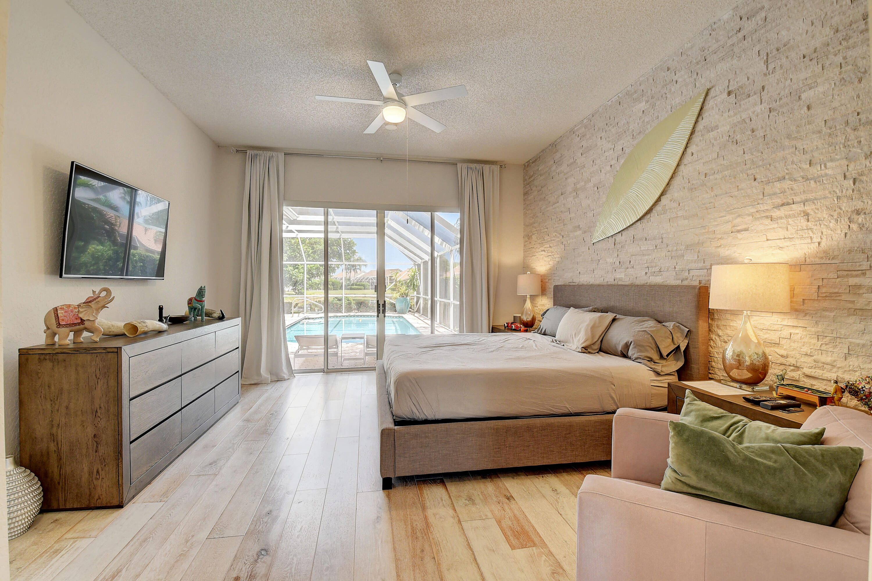 7831 Bridlington Drive