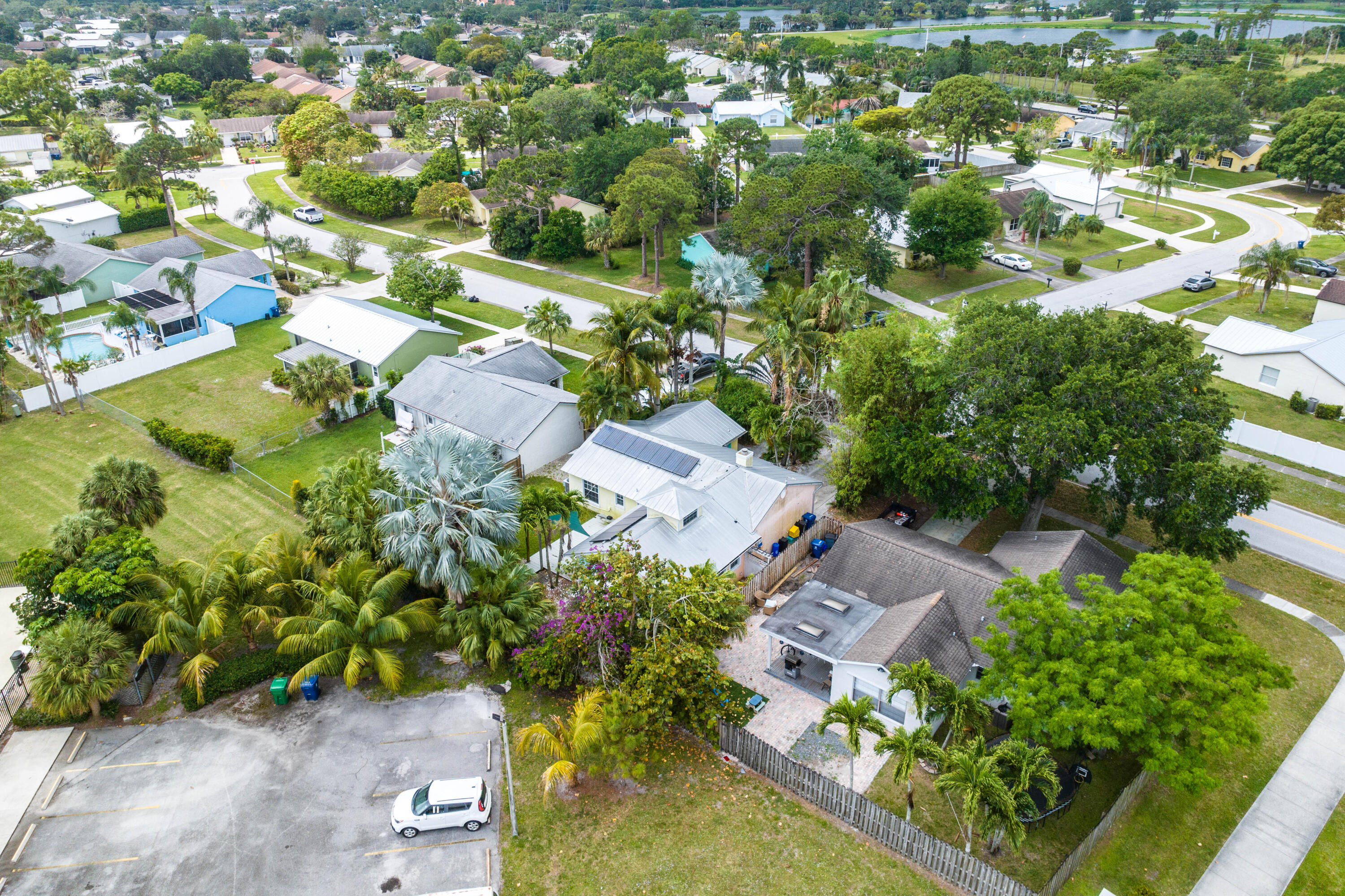 165 Lakeside Drive, Jupiter