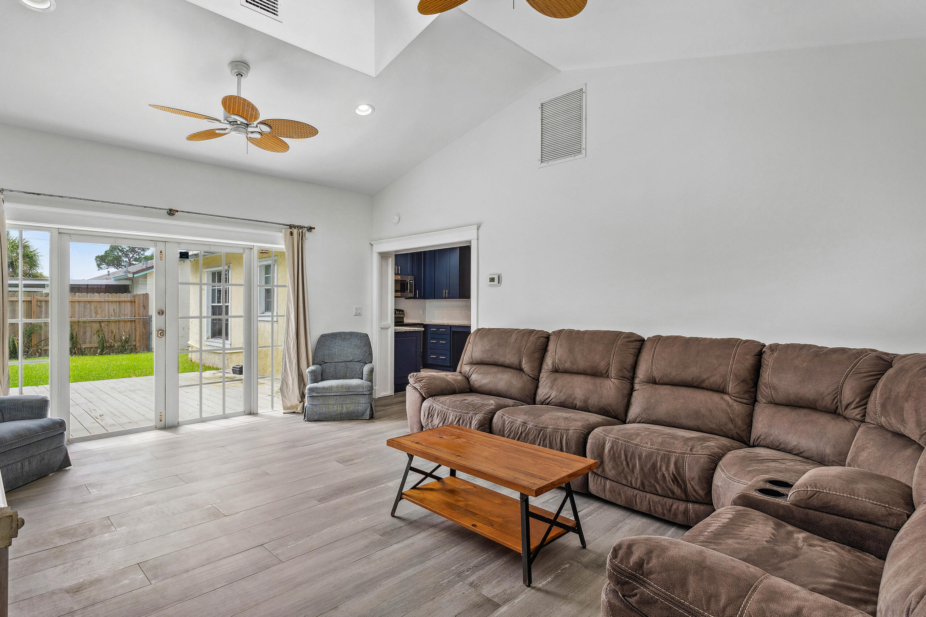 165 Lakeside Drive, Jupiter