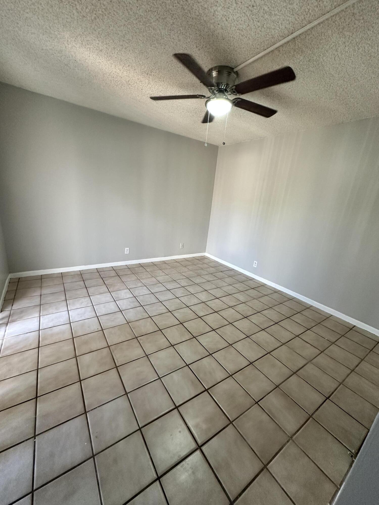 2500 Waterside Drive 1c