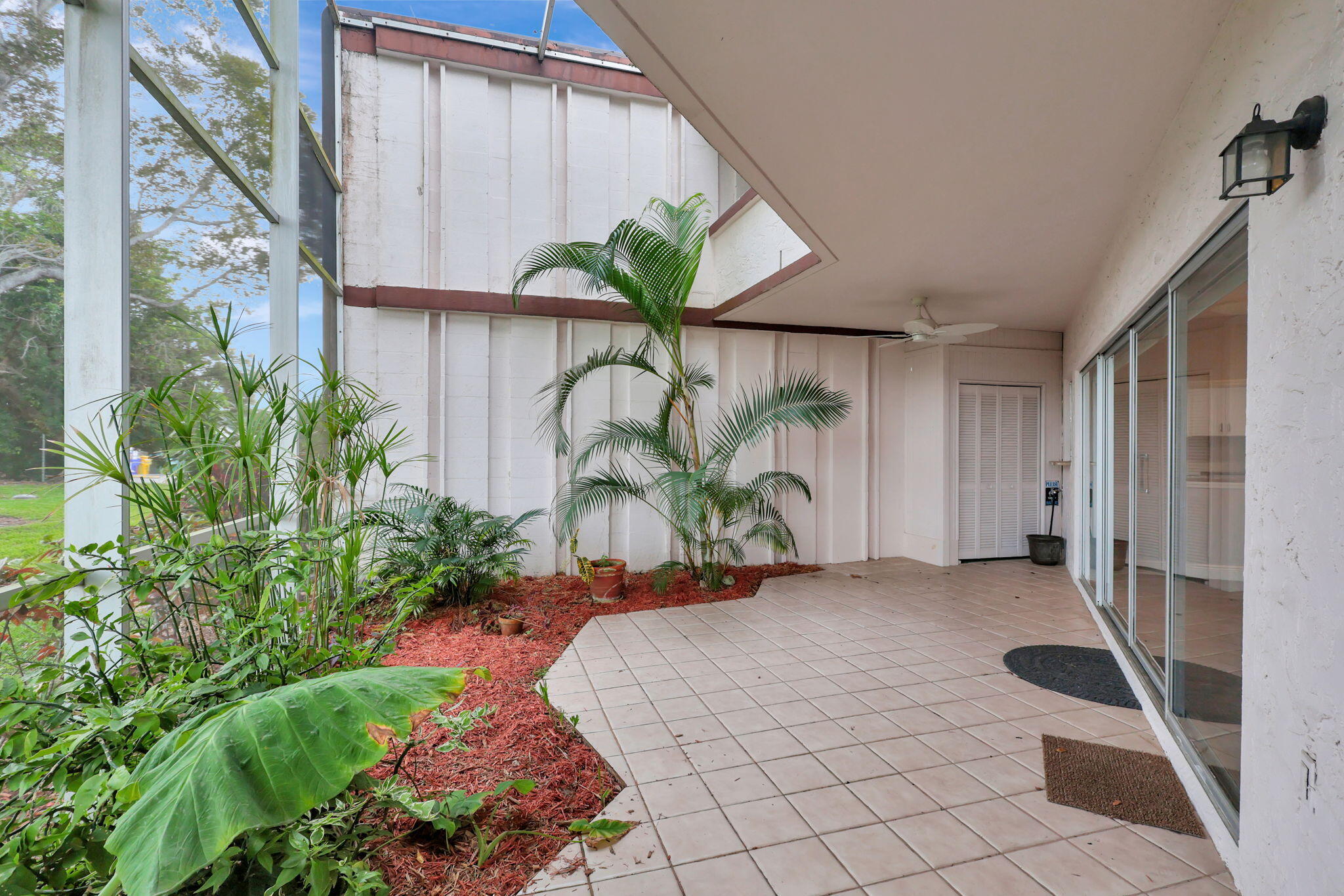 4 Greenway N 109