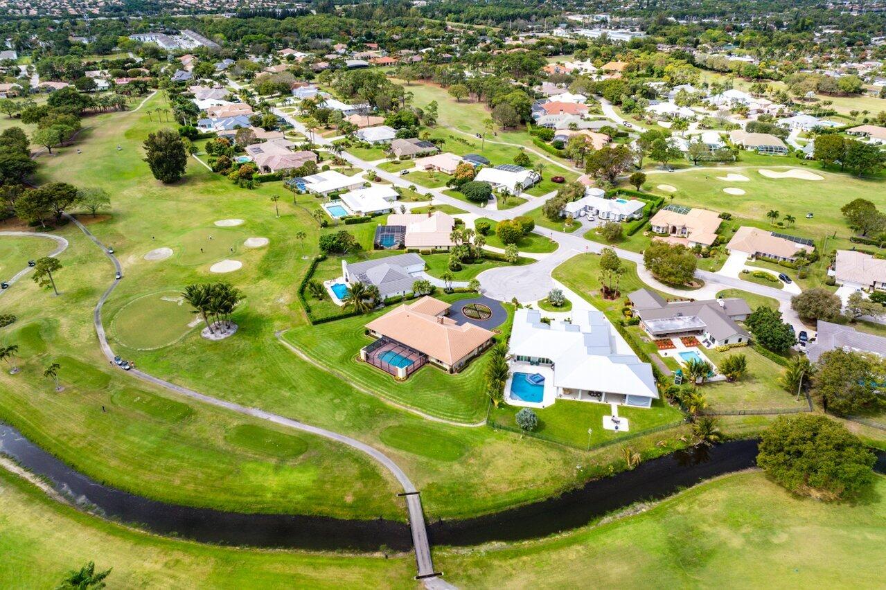 427 Glenbrook Drive, Atlantis