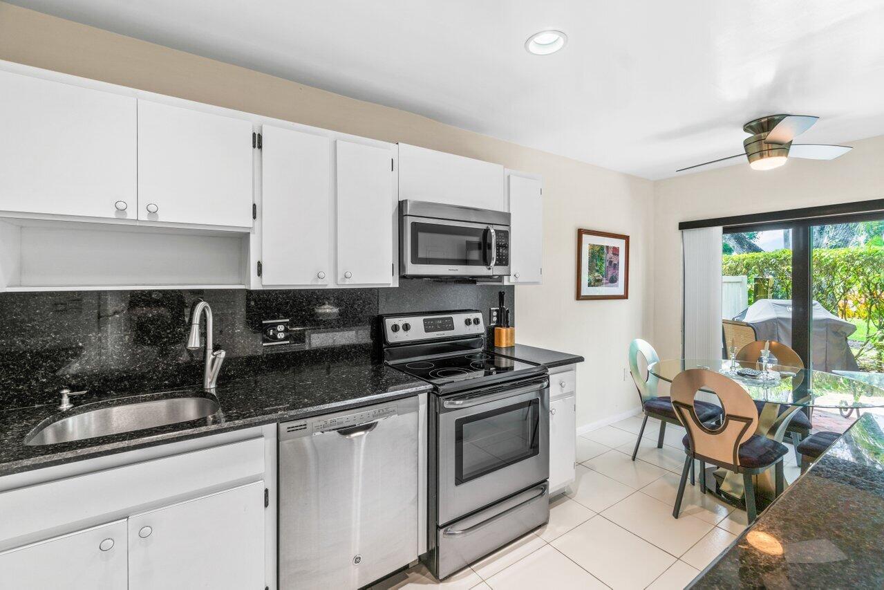 2 Stratford Drive B