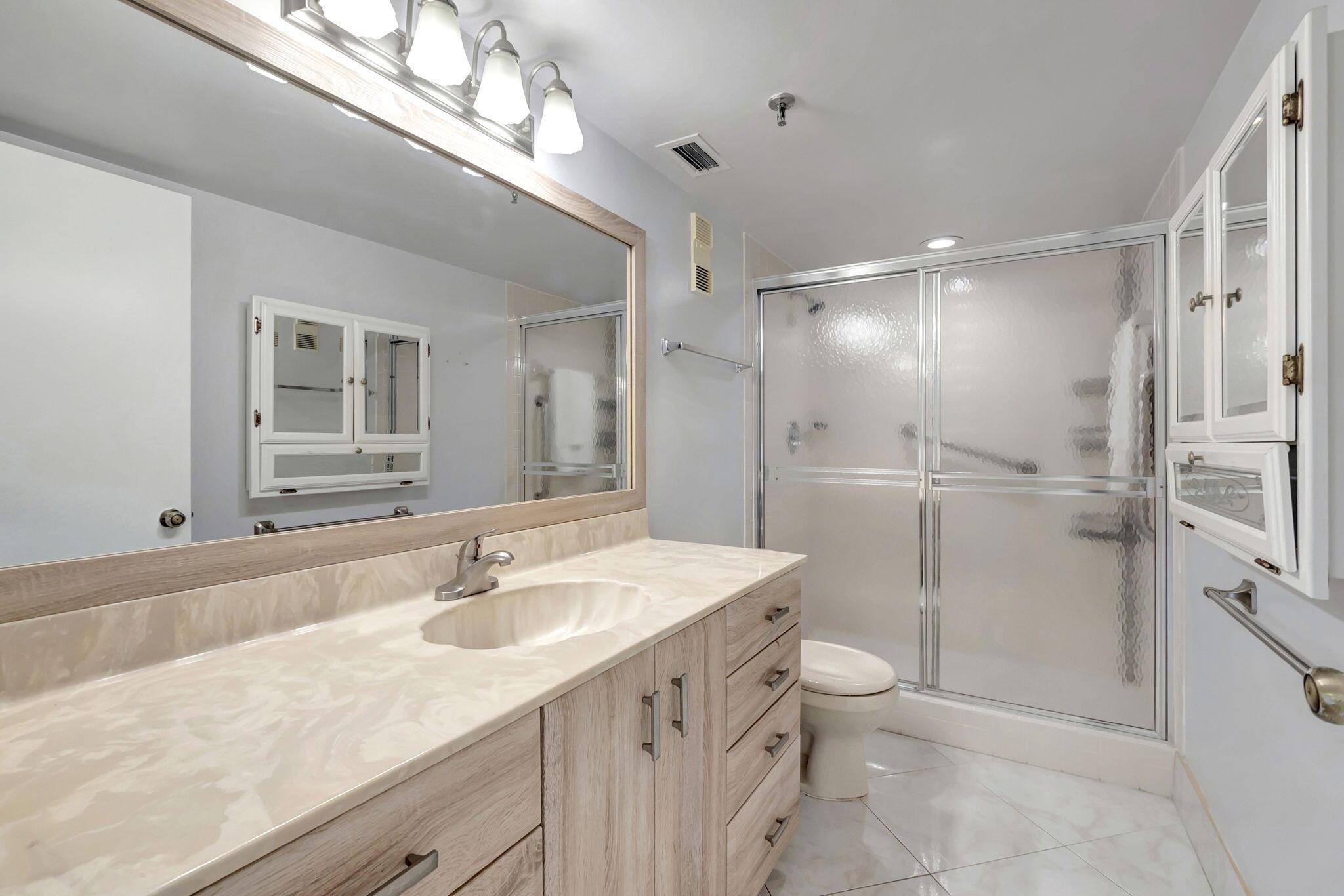 7290 Kinghurst Drive 102